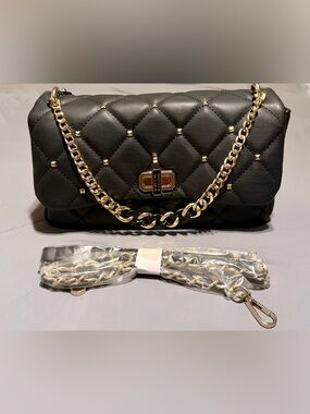 Badgley Mischka Black Quilted Chain Shoulder Bag with Gold Hardware ✨NWT✨